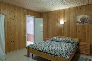 Гостиница Дюны Сестрорецк Двухкомнатный номер климат-павильона "Радуга"-1